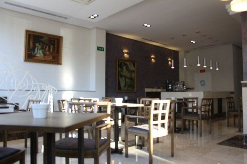 Hotel Sevilla 4*